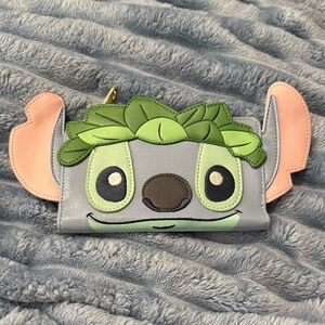 Stitch Wallet - Disney by Loungefly